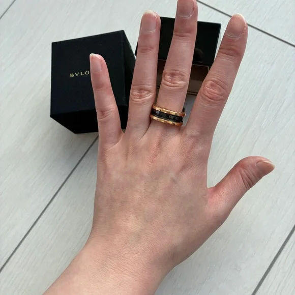 B.zero1 Ring - Picture 4 of 4